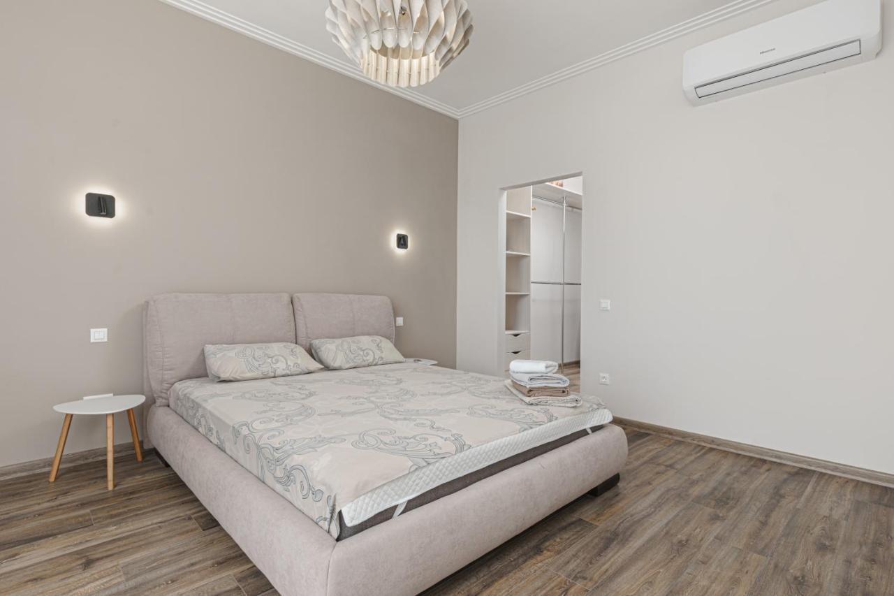 Sea Symphony 2-Bedrooms Apartment Οδησσός Εξωτερικό φωτογραφία